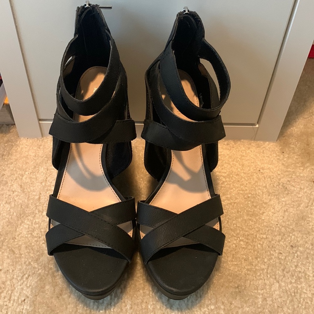 Bar III wedge heels